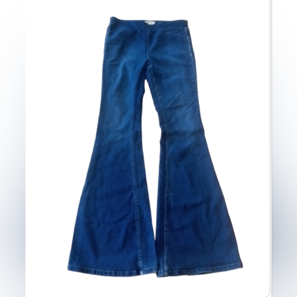Free People Penny Pull-On Flare Jeans